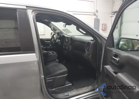 2024 Chevrolet Silverado 1500 4Wd Standard Bed Custom z USA, uszkodzony, nr VIN 3GCPDBEK3RG445267